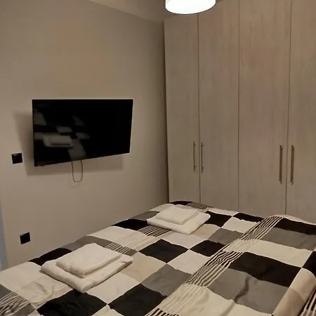 Apartament Mabili *